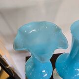 Paire de vase en verre soufflé bleu opalin – H. 35 cm