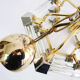 Lustre vintage design en laiton et verre lustre 3 niveaux. Année 70