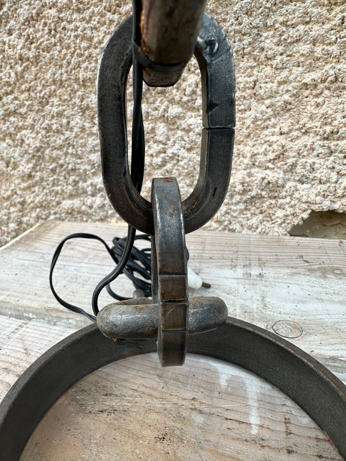 Brutalist lamp