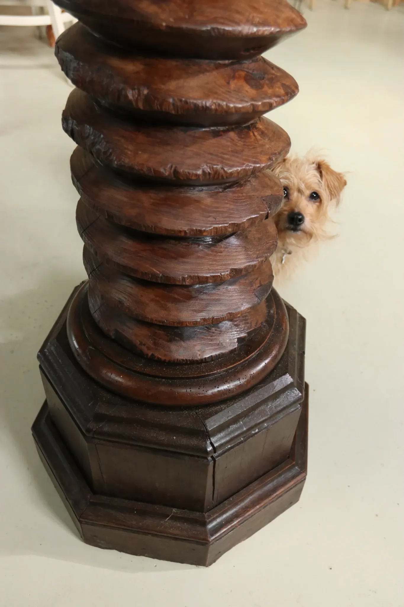 Monumental wooden wine press screw column, hand-carved, 18th c. – 170 cm