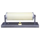 Applique murale tubulaire chromée de style Bauhaus des années 1930, abat-jour en verre crème, Tchécoslovaquie, ESČ