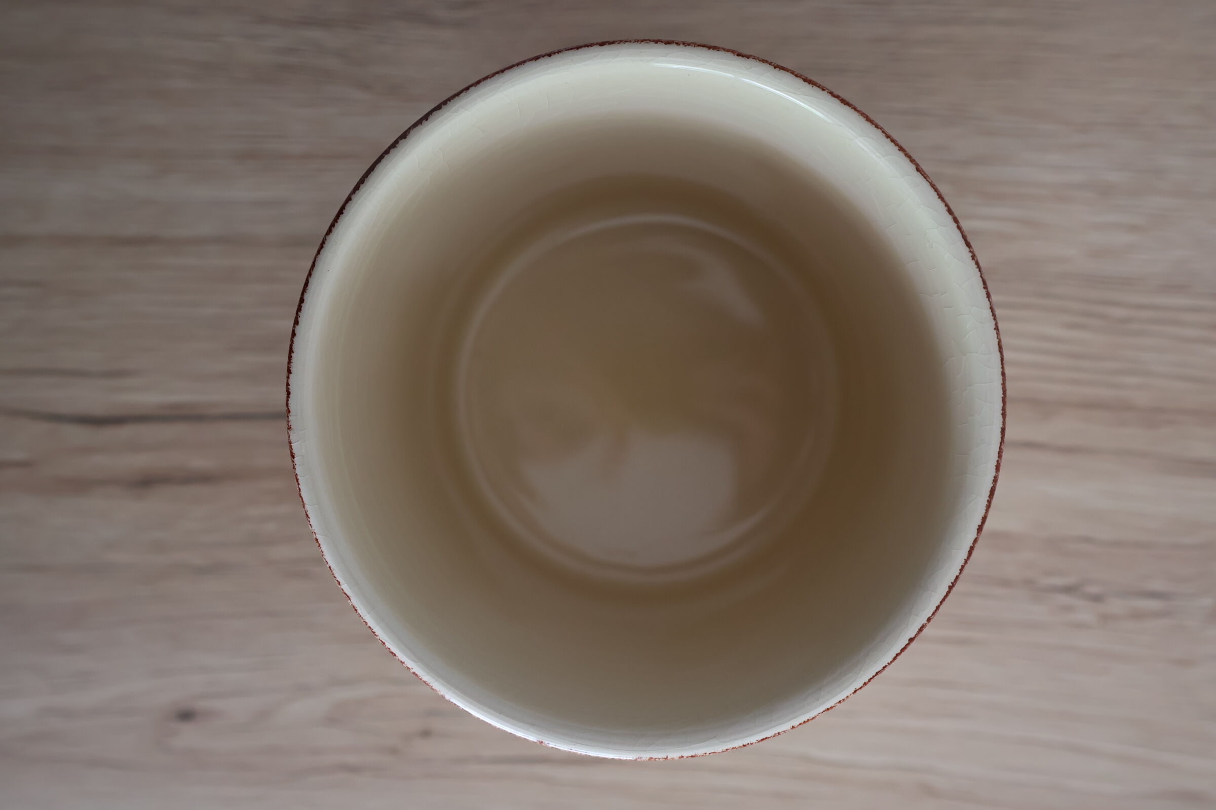 Spice jar with floral lid