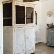 Buffet, vaisselier en bois patiné écru