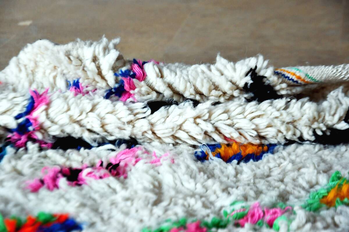 New moroccan azilal berber carpet