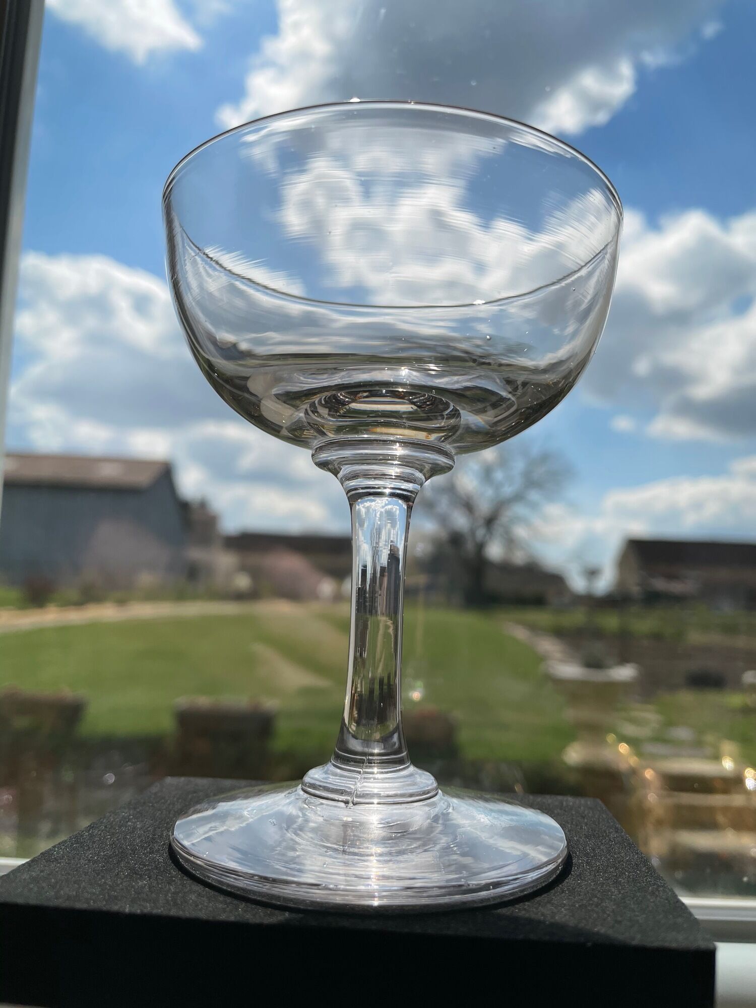 Lot de 6 coupes à champagne, Napoléon III, 1/2 cristal soufflé et taillé