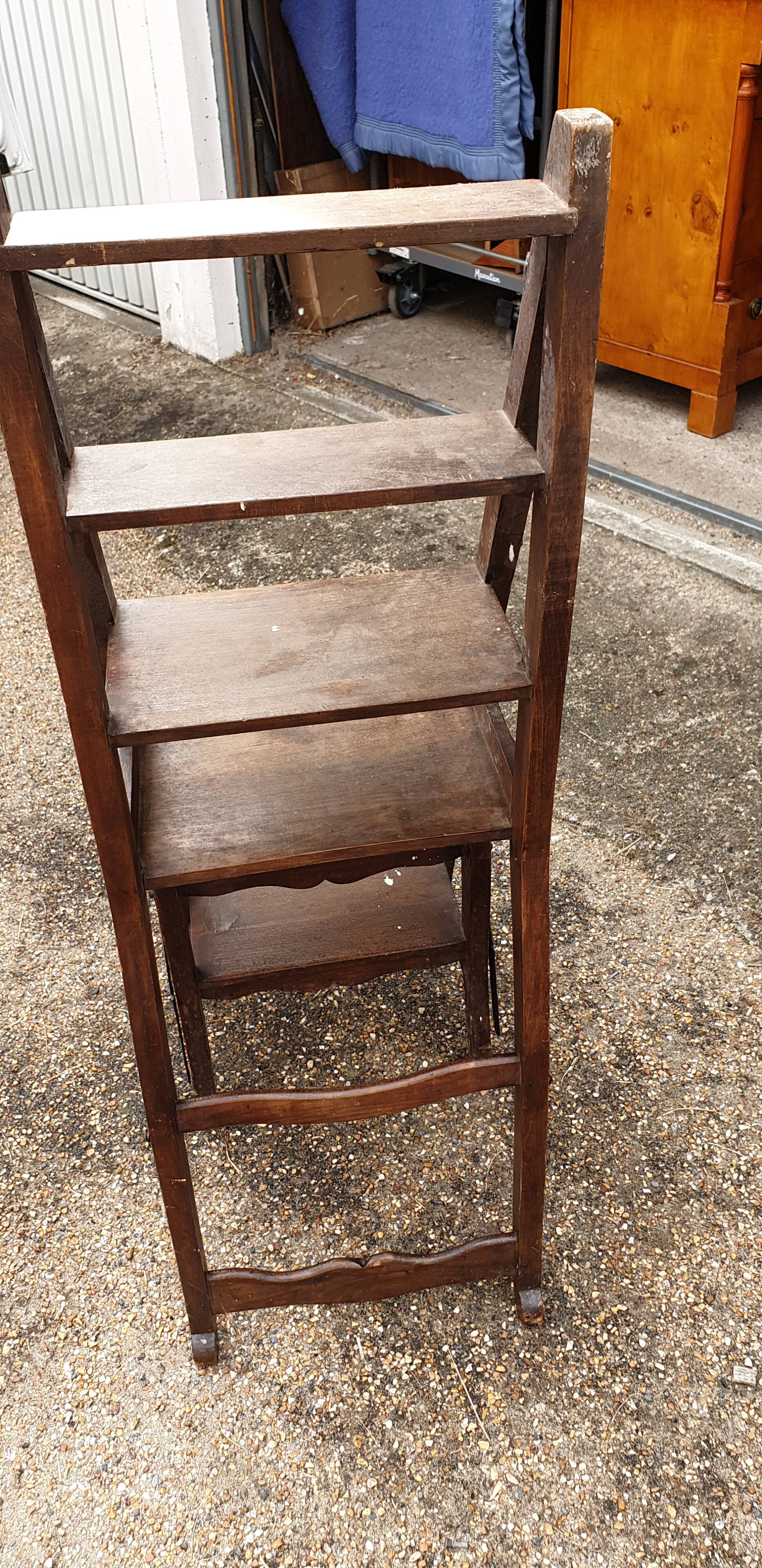 Half 20th century stepladder chair