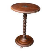 Antique solid wood gueridon with twisted leg – English charm – late 19th century