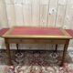 Bureau plat de style Louis XVI