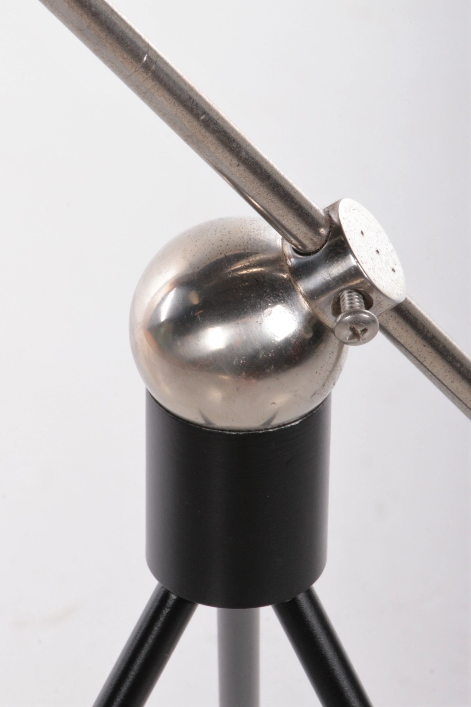 Artiforte Magneto floor lamp design by H. Fillekes 1950s Netherlands