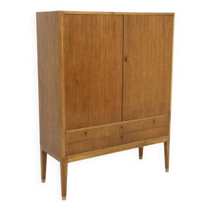 Armoire scandinave en