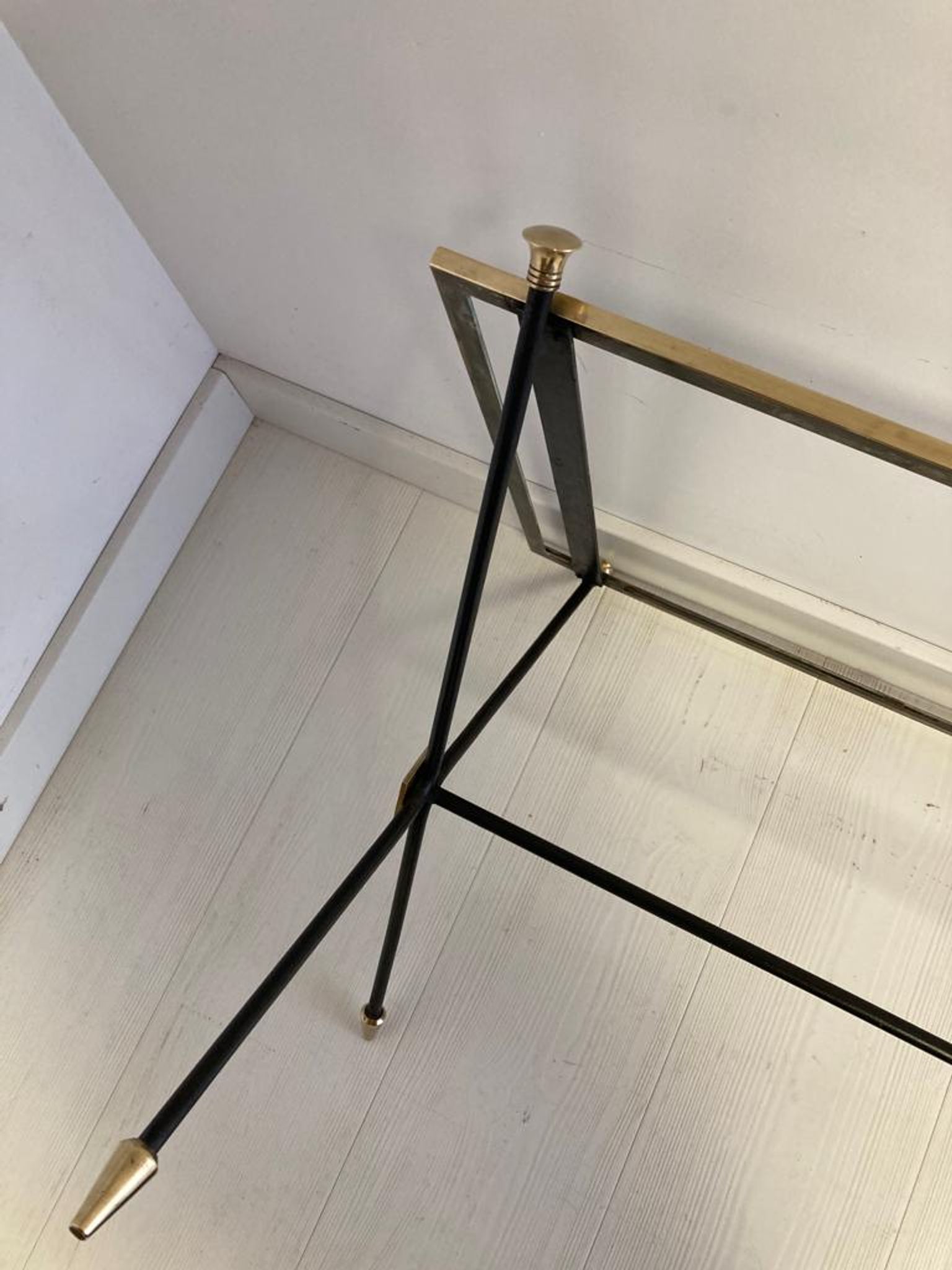 Coffee tabl