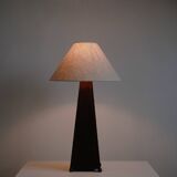 Obelisk table lamp