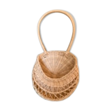 Rattan basket to hang