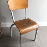 Chaise d’écolier vintage