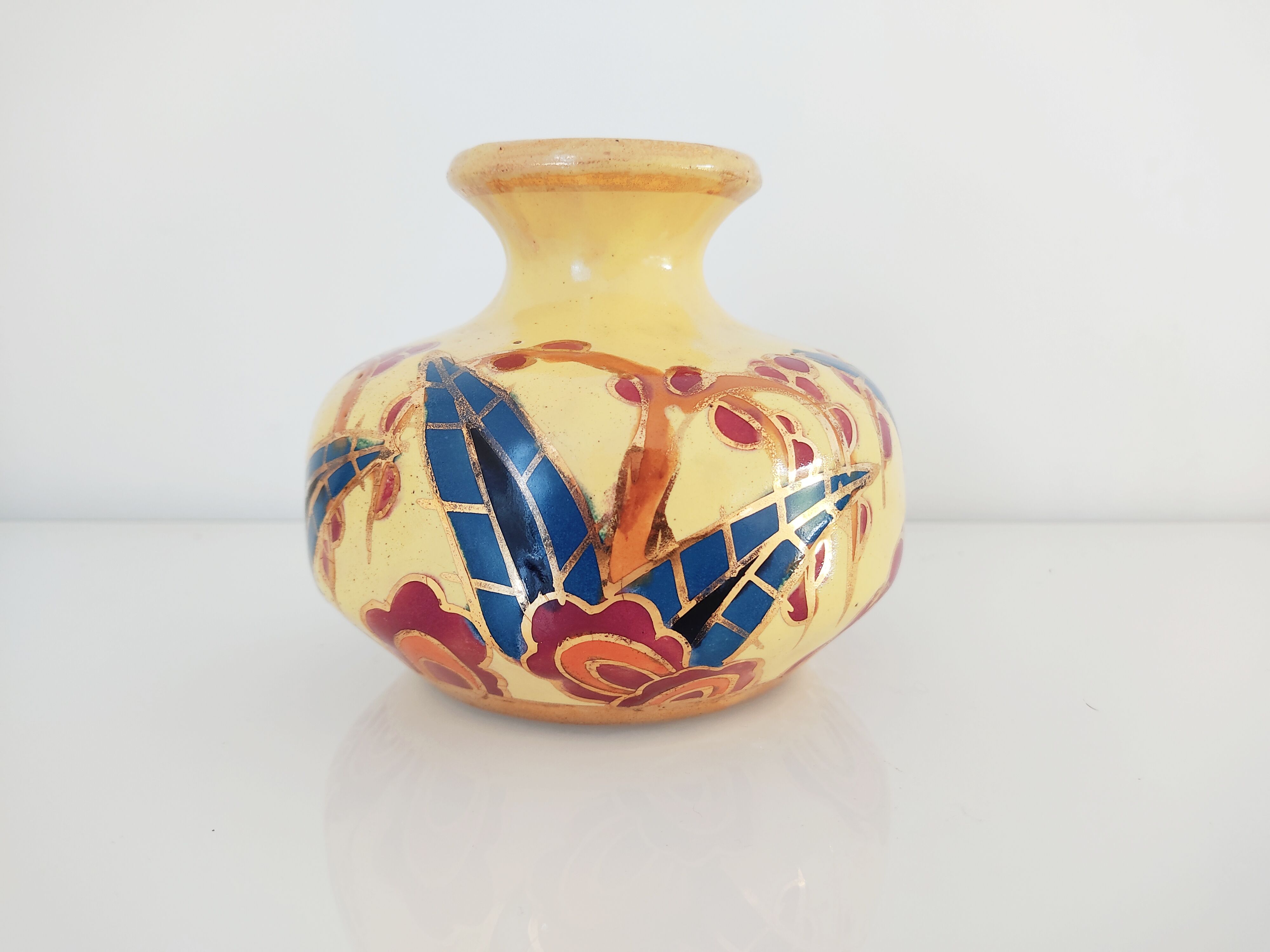 Art Deco vase Cerabelga