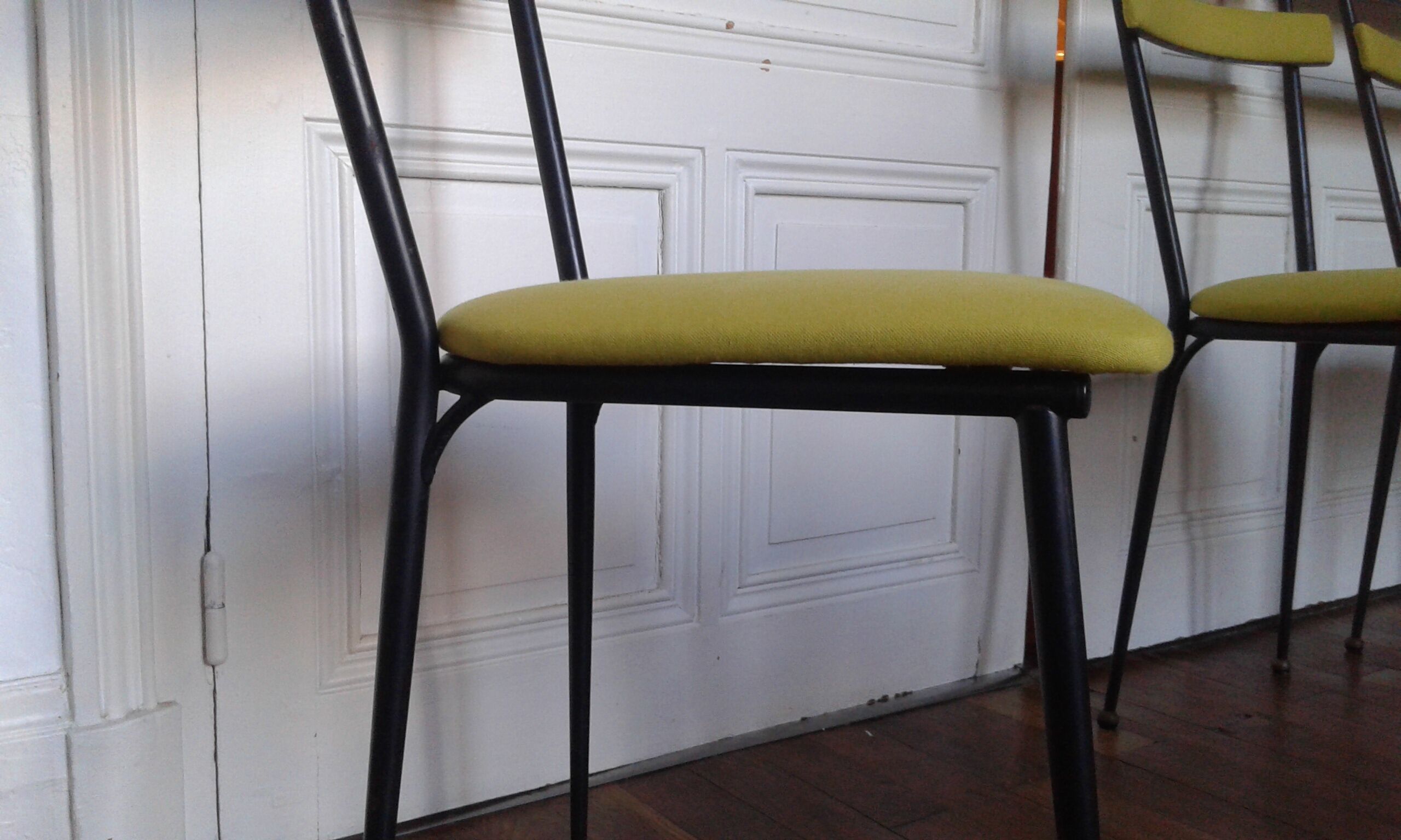 set of 4 chairs design Colette Gueden