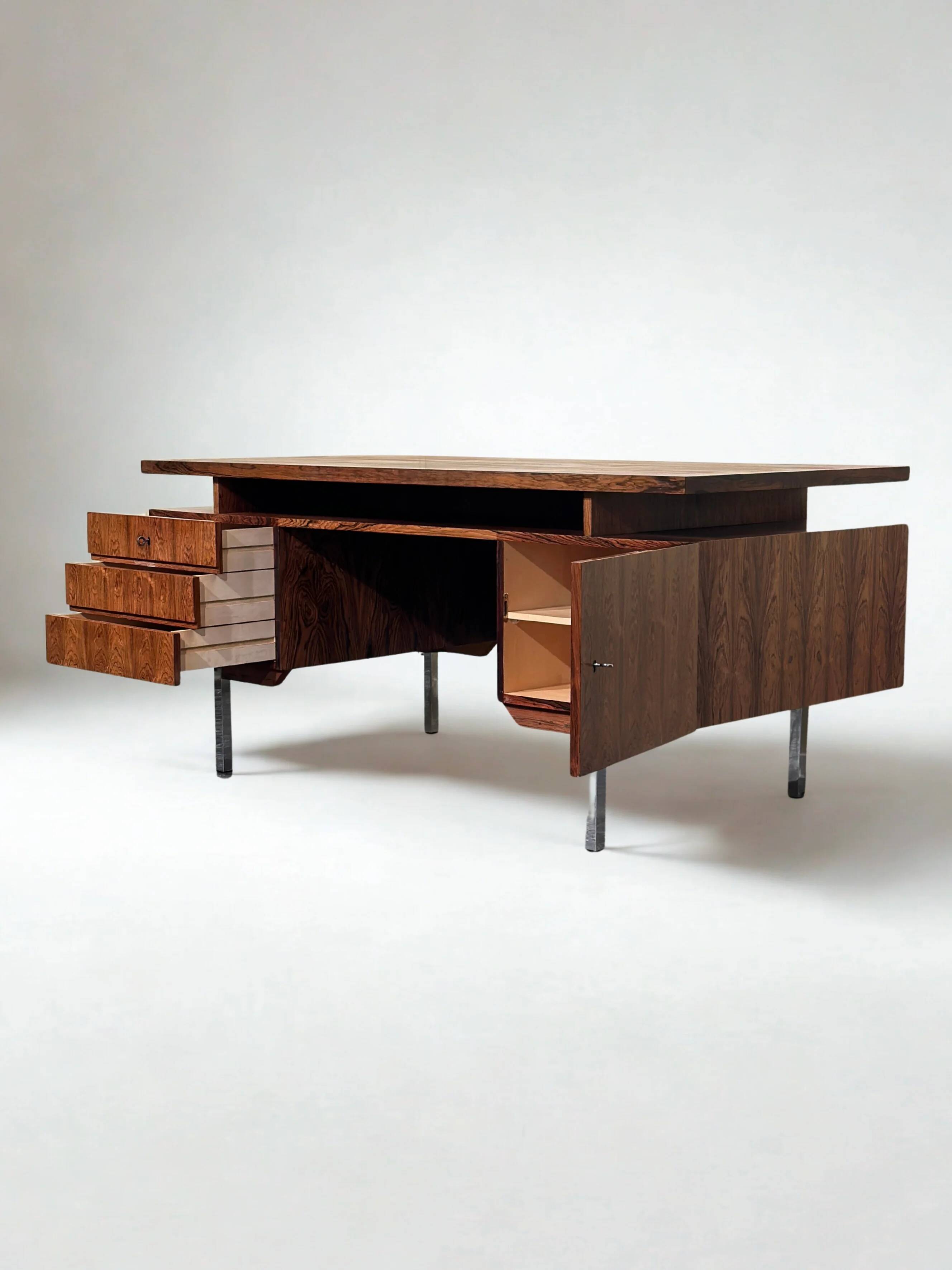 Lübke Rosewood Freestanding Executive Desk
