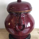 Chinese pot