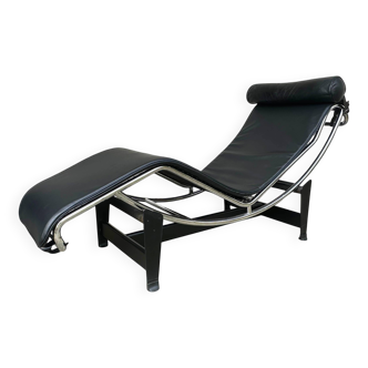 LC4 chaise longue no. 1382 Le Corbusier, Jeanneret & Perriand Cassina, 1960