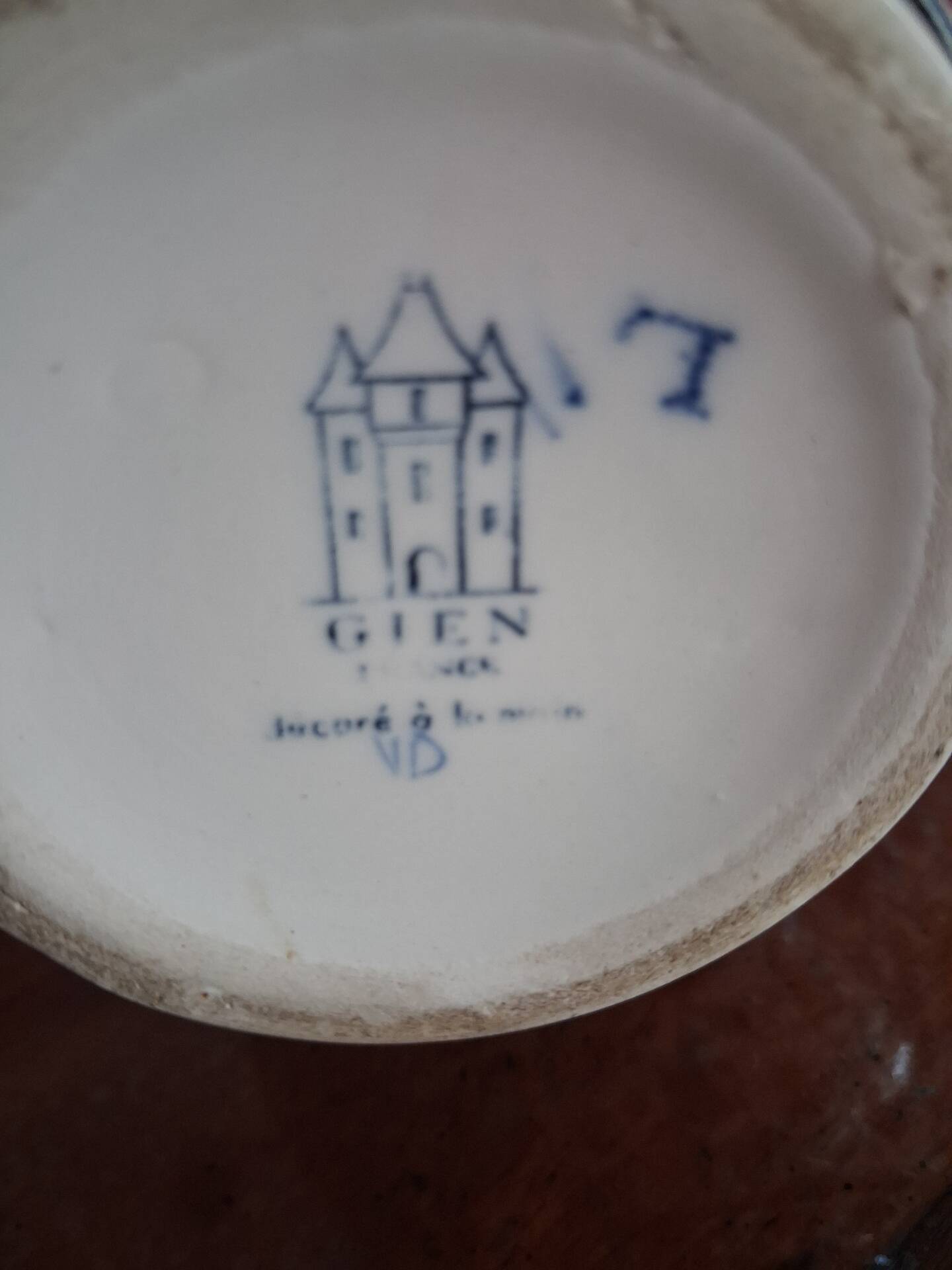 Duo of Gien vases