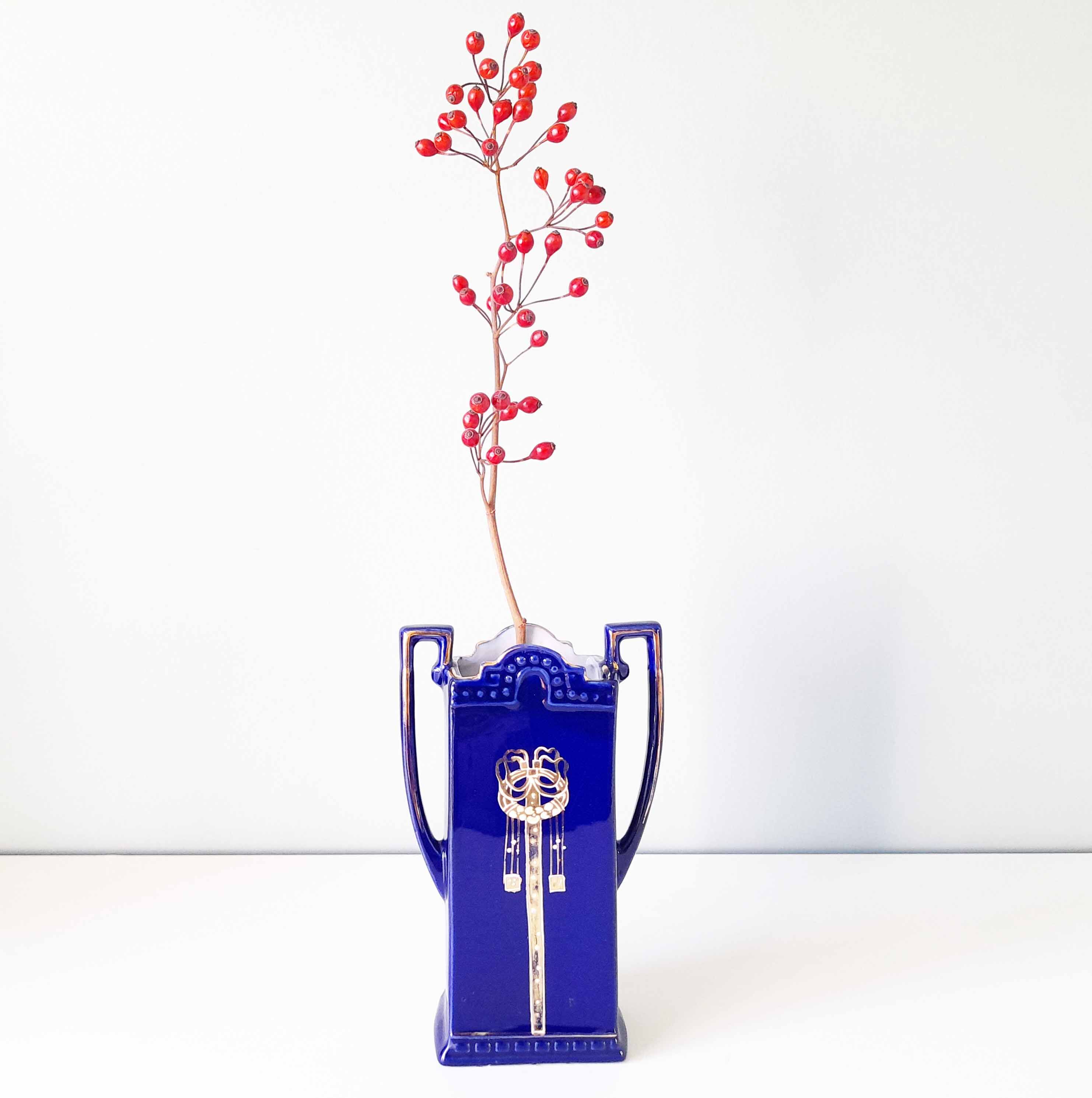Art Deco porcelain vase