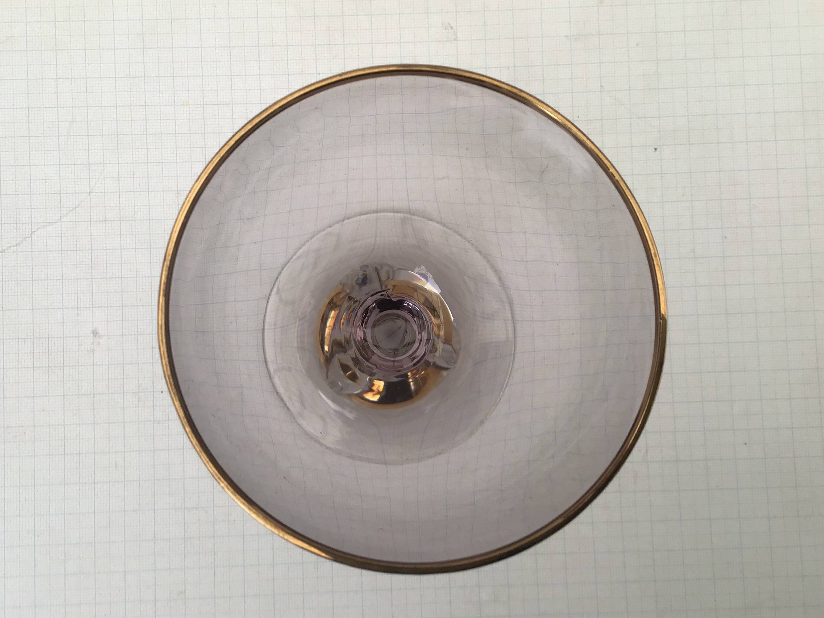 Joseph Stanik 6 red wine glasses of the Zuzanna model in Amethyst color with rims and golden ball