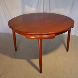 Scandinavian extensible round table Hans Olsen