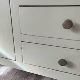 Armoire asymétrique