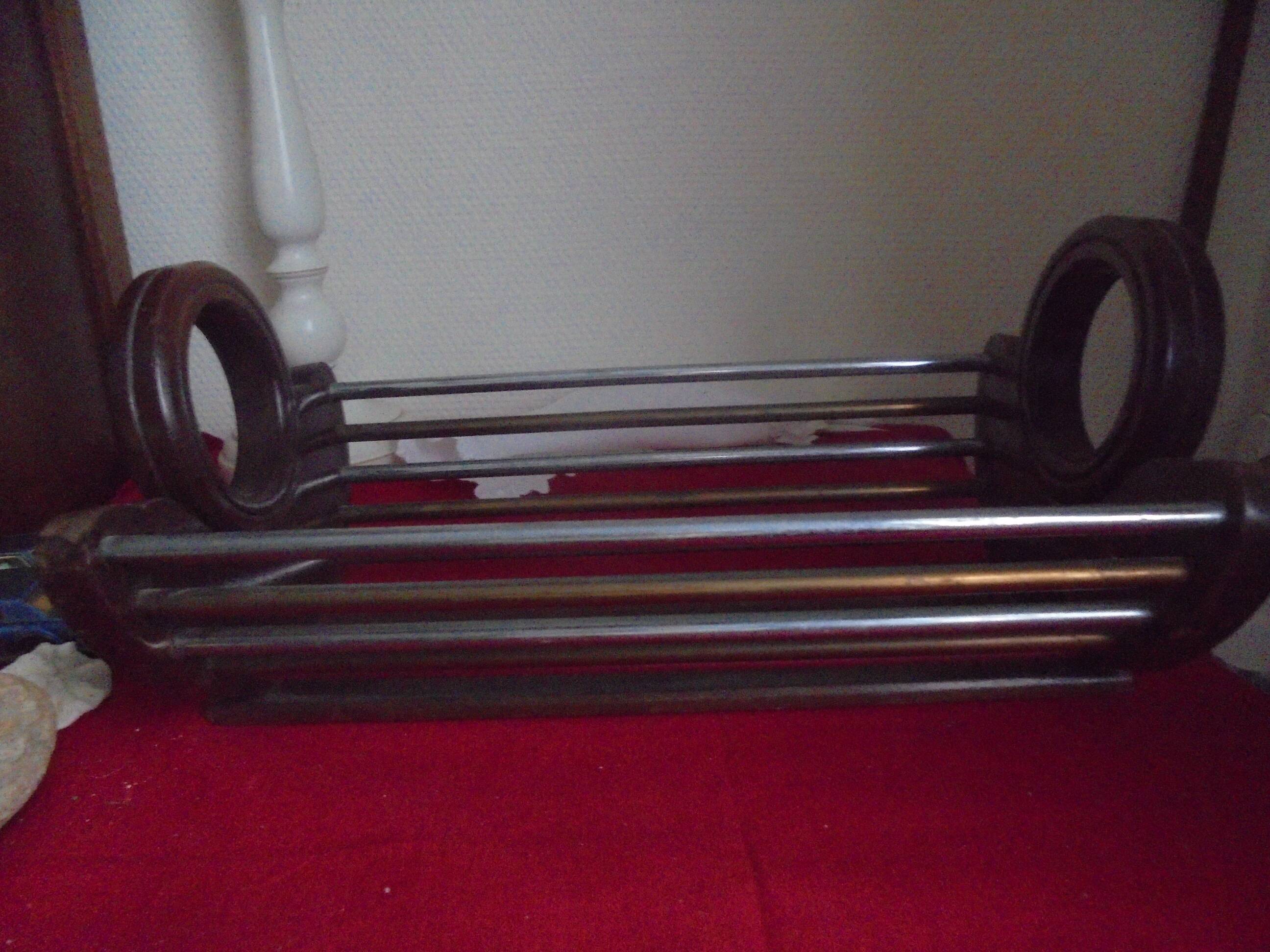 Art deco bread basket