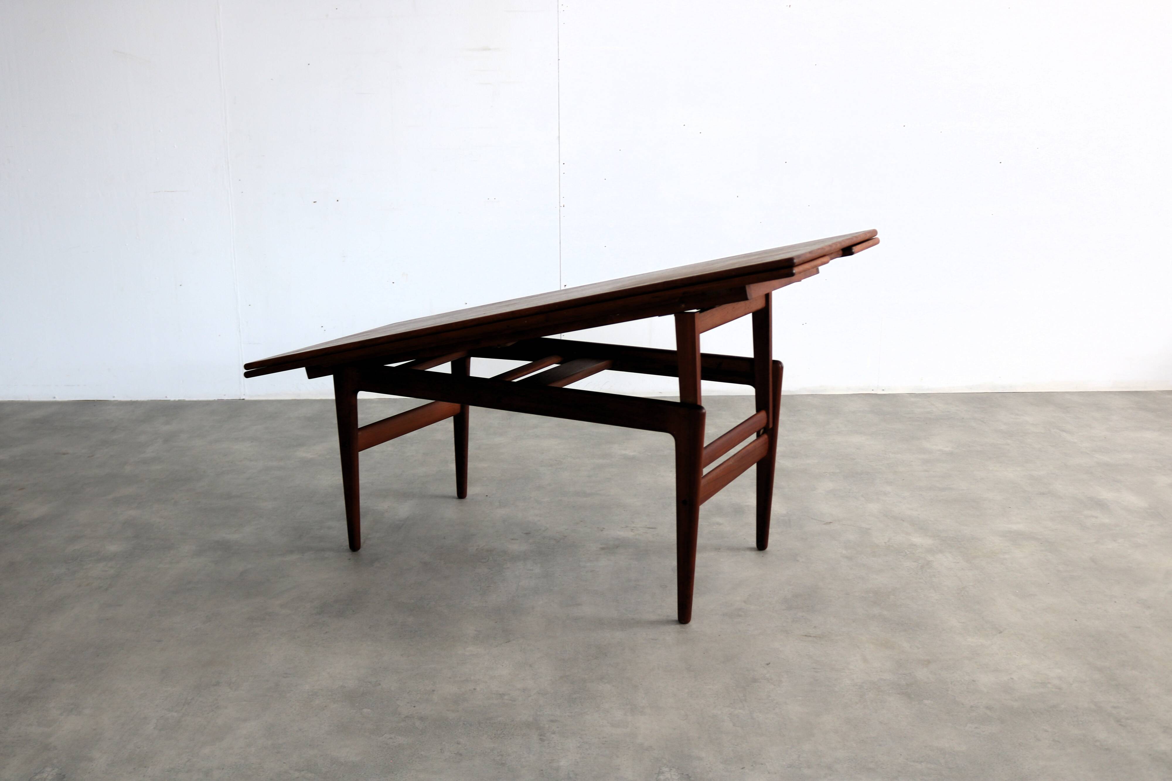 vintage coffee table | dining table | 1960s | Kai Kristiansen | Elevator