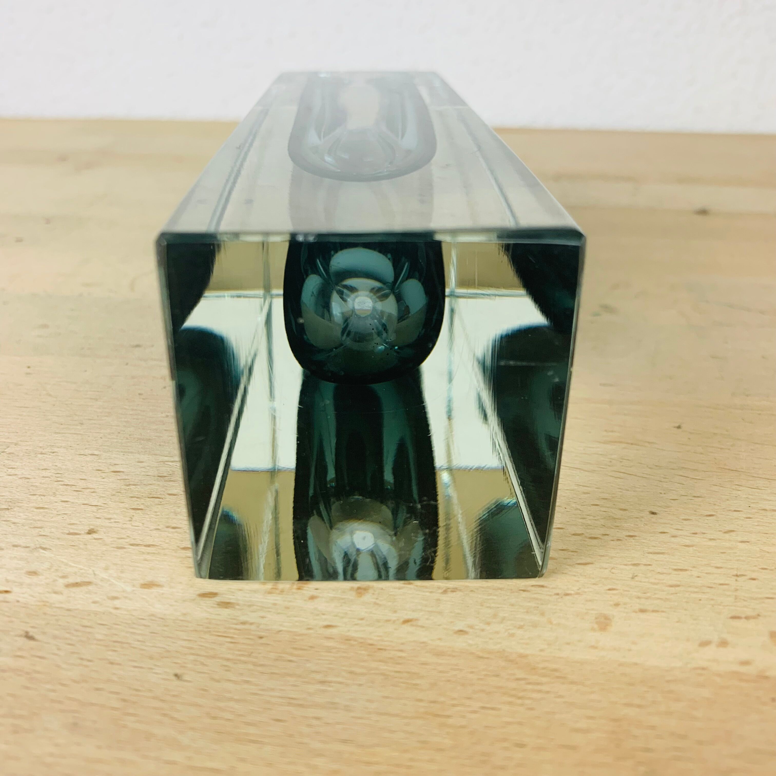 Sommerso vase soliflore in Murano glass