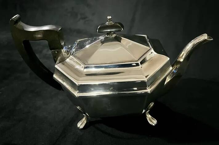 Art Deco silver-plated tea/coffee service