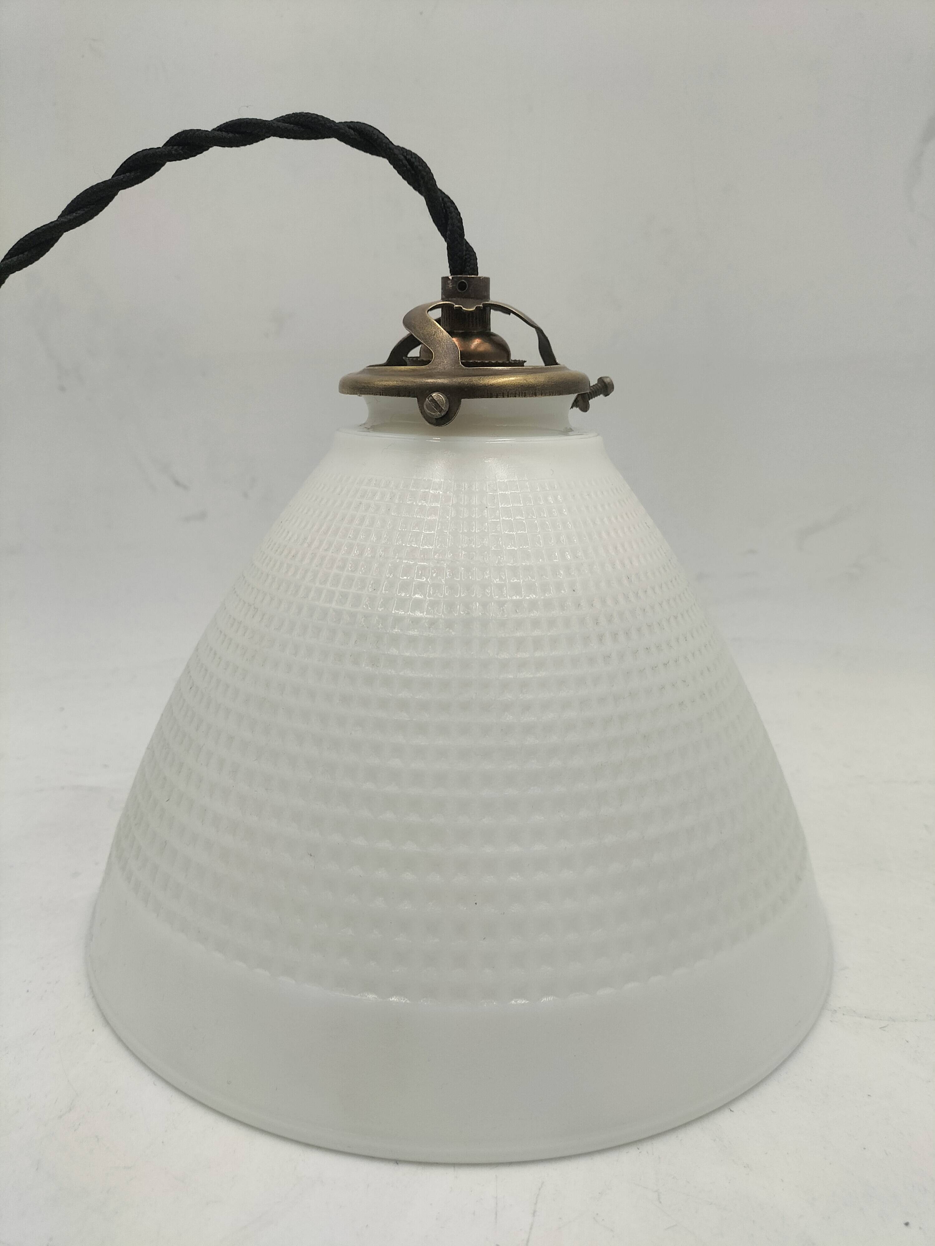 Opaline pendant light