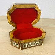 Boîte à bijou marqueterie de nacre vintage