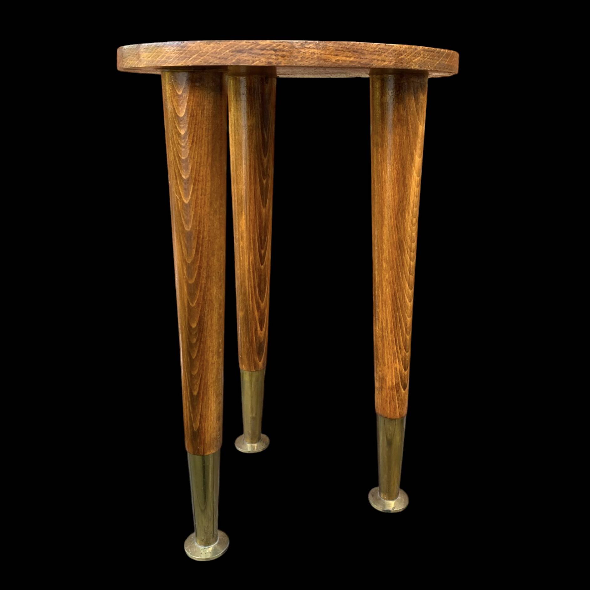 Table d'appoint vintage en bois massif et laiton – Design scandinave mid-ce