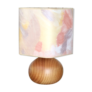 Lampe en bois blond, abat jour
