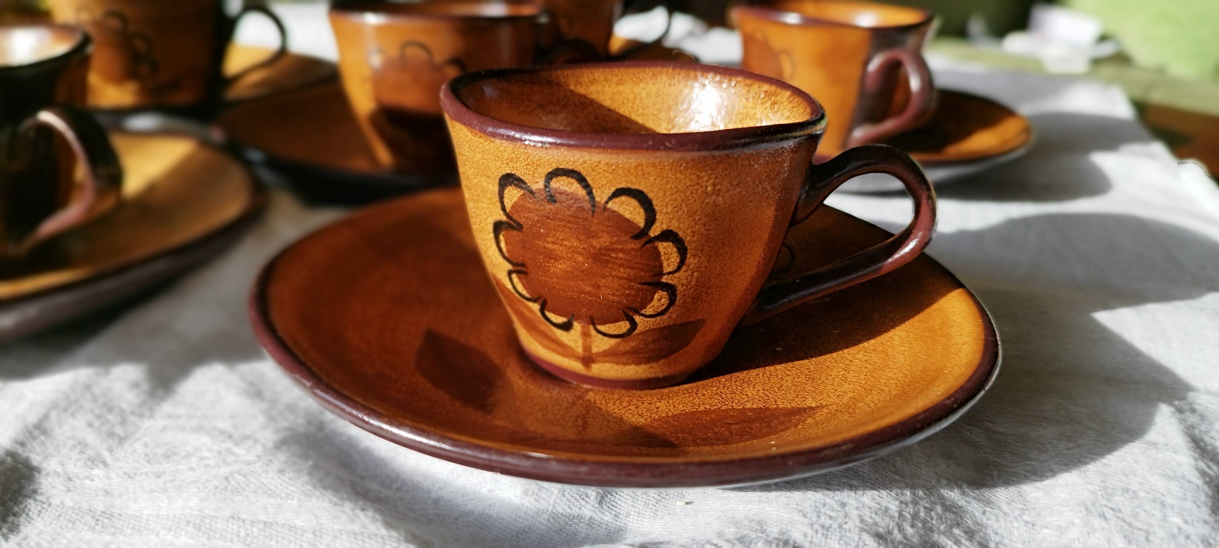 Set of 6 stoneware coffee cups