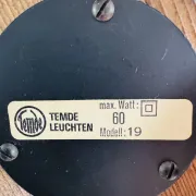 Lampe de table modèle 19 par Temde Leuchten, Suisse, années 1960.