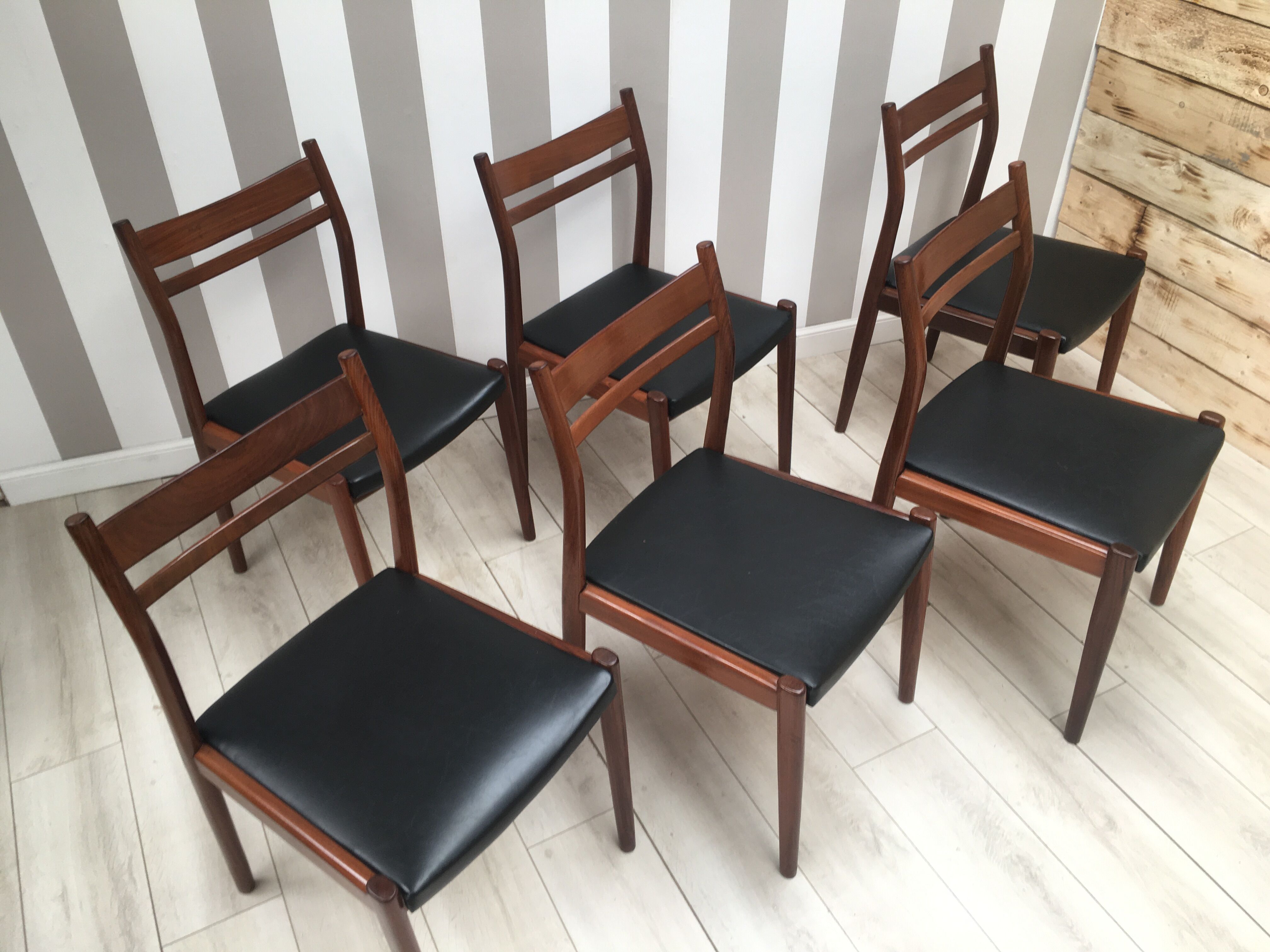 Lot of 6 chairs gessef 60 years