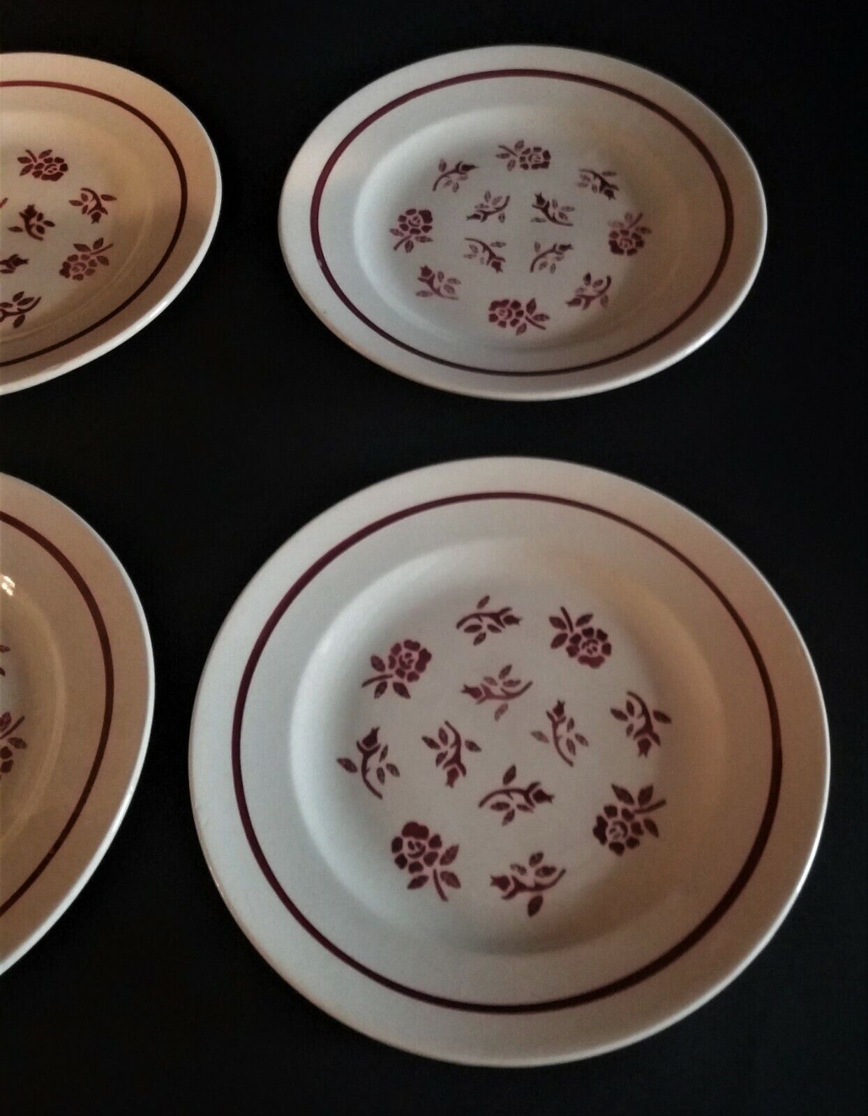 Series of six Pexonne earthenware dessert plates model Algiers