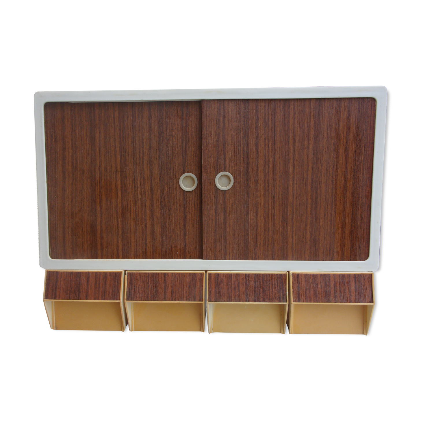 1970 plastic medicine cabinet 3 tones flair style