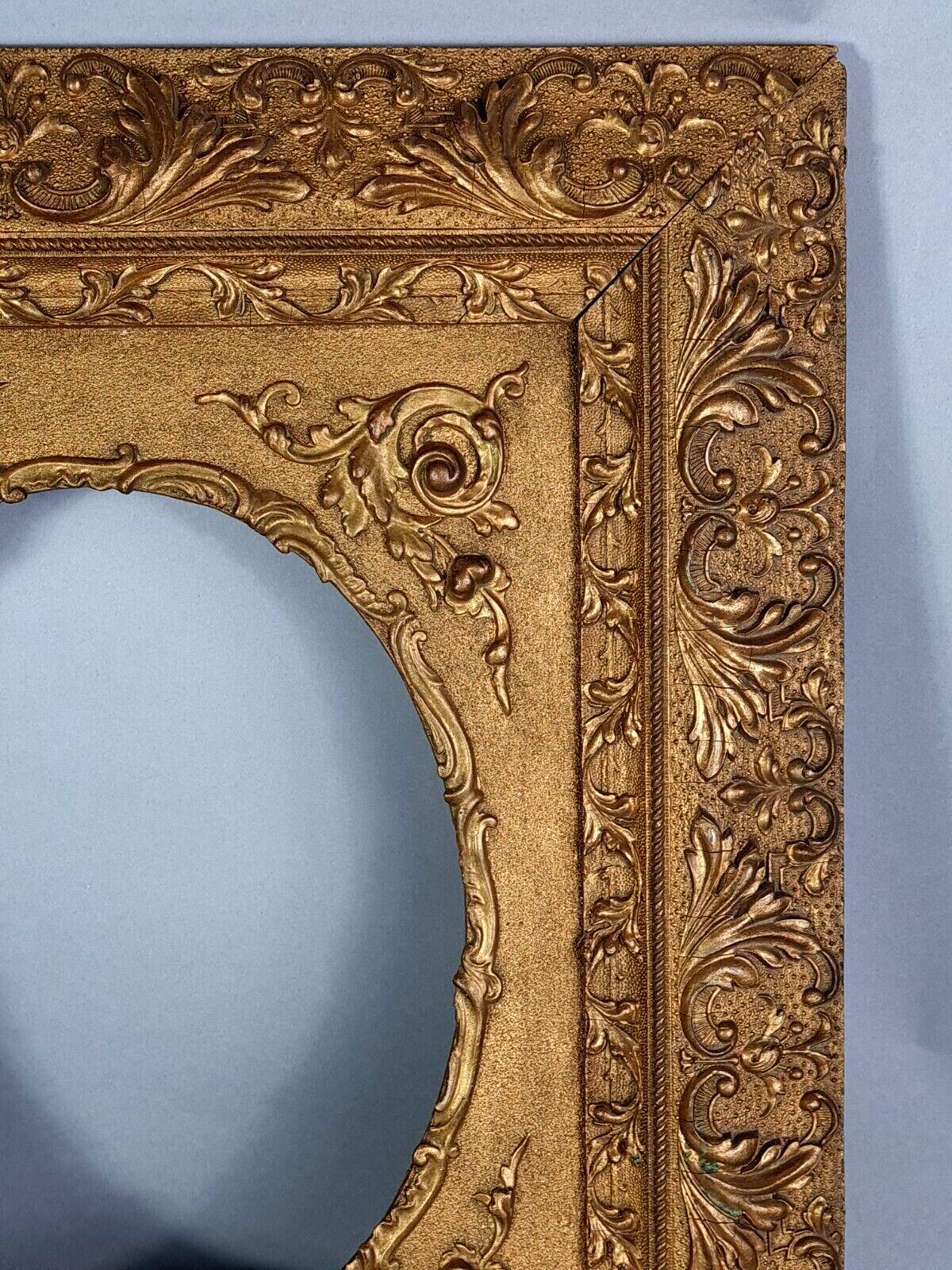 Old frame view rectangle or oval wood gilded stucco 58x48 cm SB108