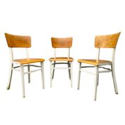 3 chaises en bois, Tchécoslovaquie années 1950
