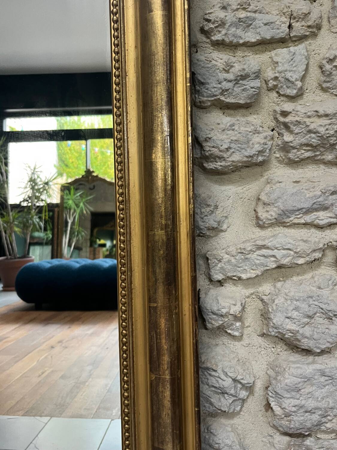Louis-Philippe mirror gilded with gold leaf, 110.5cm/86cm trumeau