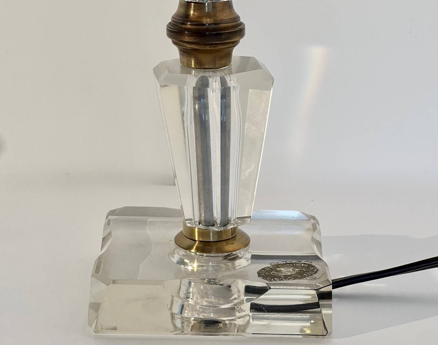 Vintage Holophane glass tulip crystal table lamp