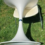 70s tulip-shaped table