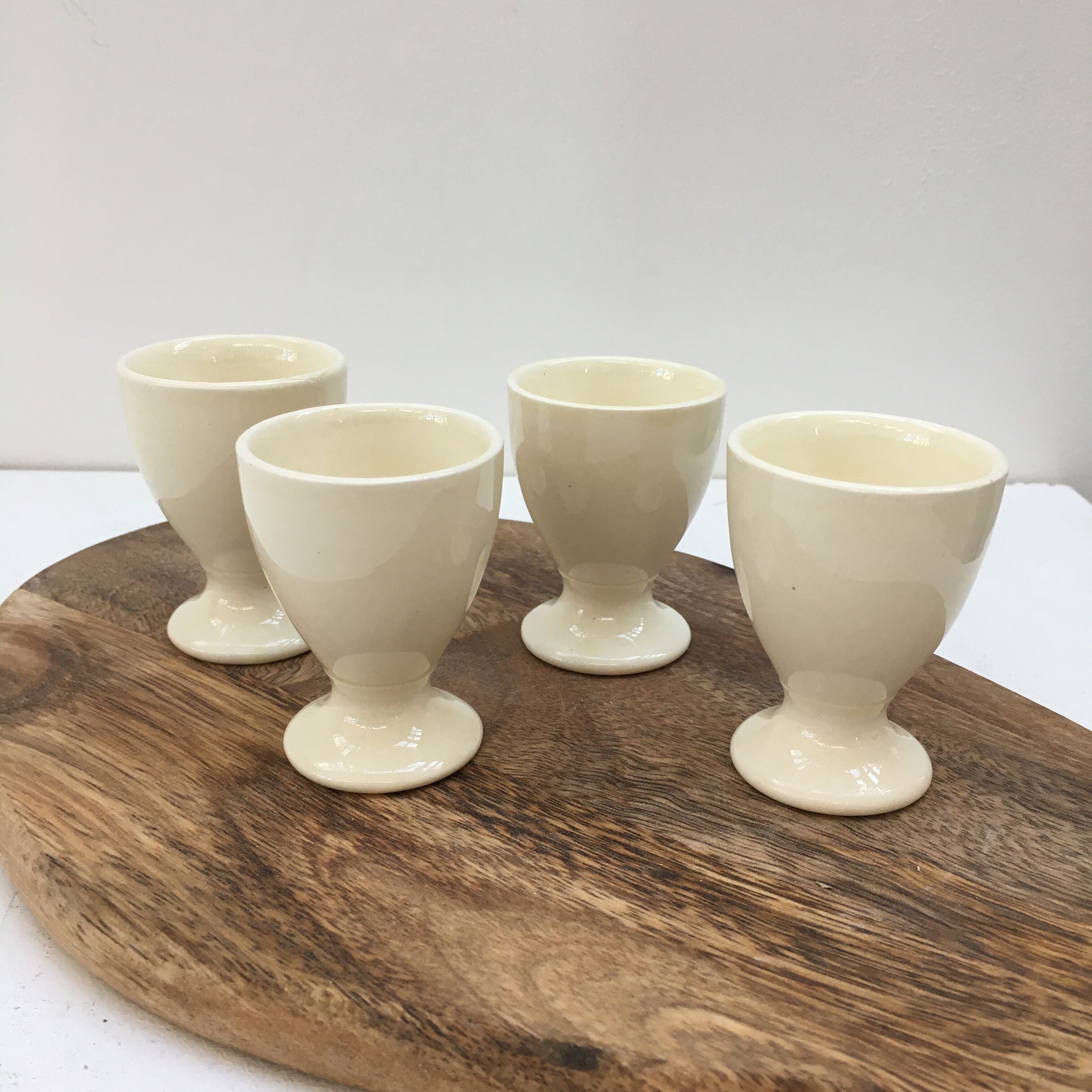 Series of four vintage ceramic coquetiers