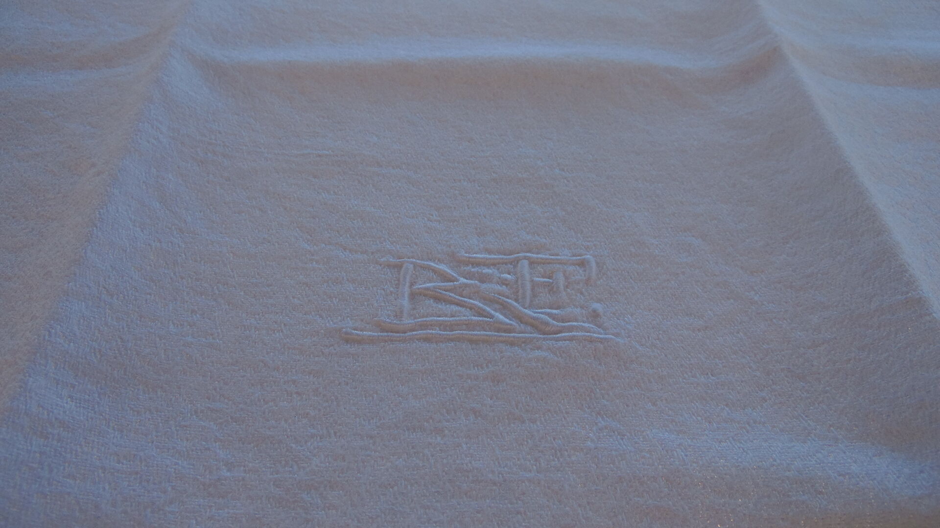12 old monogram F&B napkins