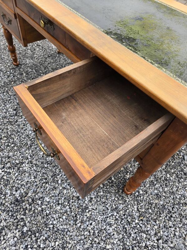 Bureau en merisier massif dessus cuir