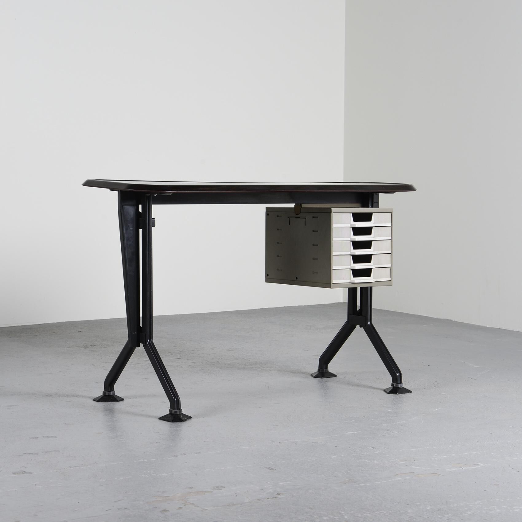 ARKO Lady Model Office by B.B.P.R, Olivetti Synthesis, 60s
